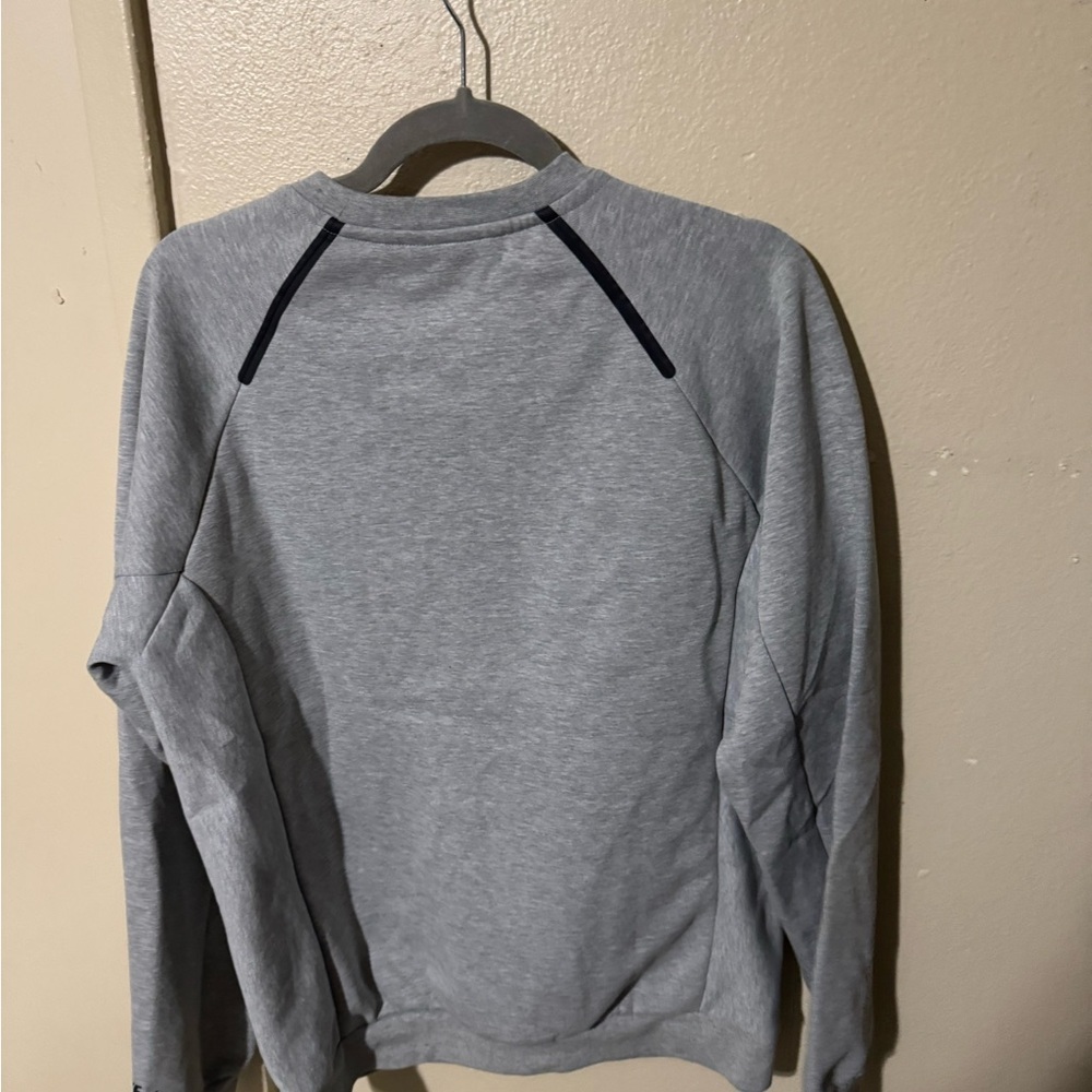 Nike Gray Crewneck Sweater - Picture 2 of 3